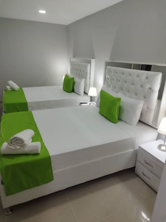 Letto in camerata "room in Lodge - Bm-16 Room Near the sea With air Conditioning and Wifi"