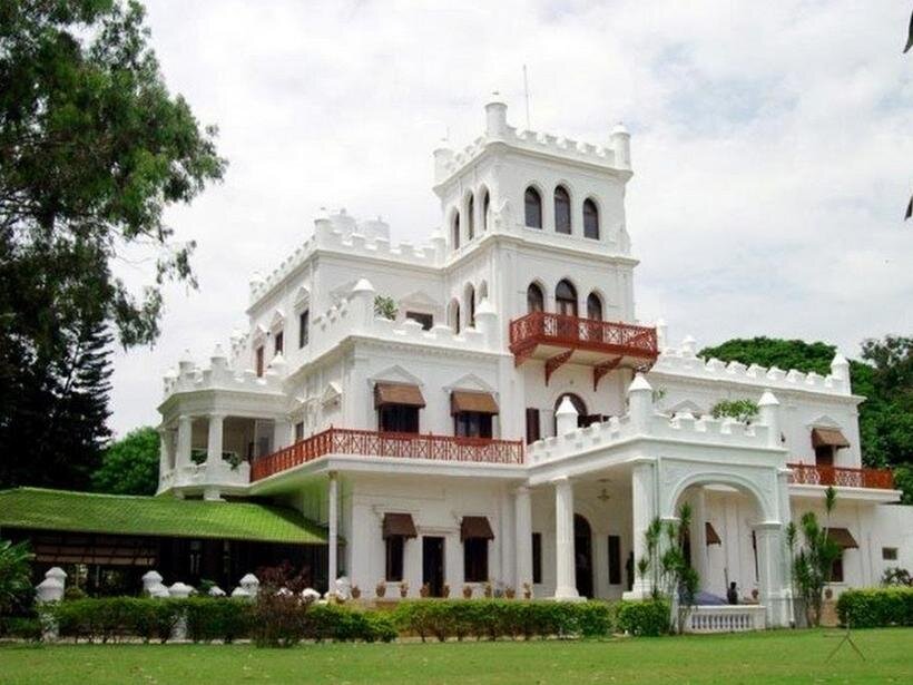 Люкс Deluxe Jayamahal Palace