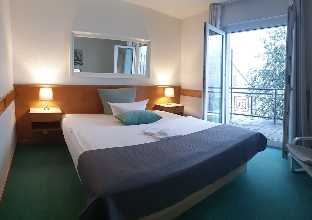 Standard Doppel Zimmer mit Balkon Hotel Nümbrecht