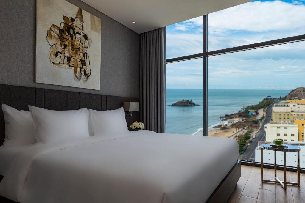 Deluxe Double room with sea view Premier Pearl Hotel Vung Tau