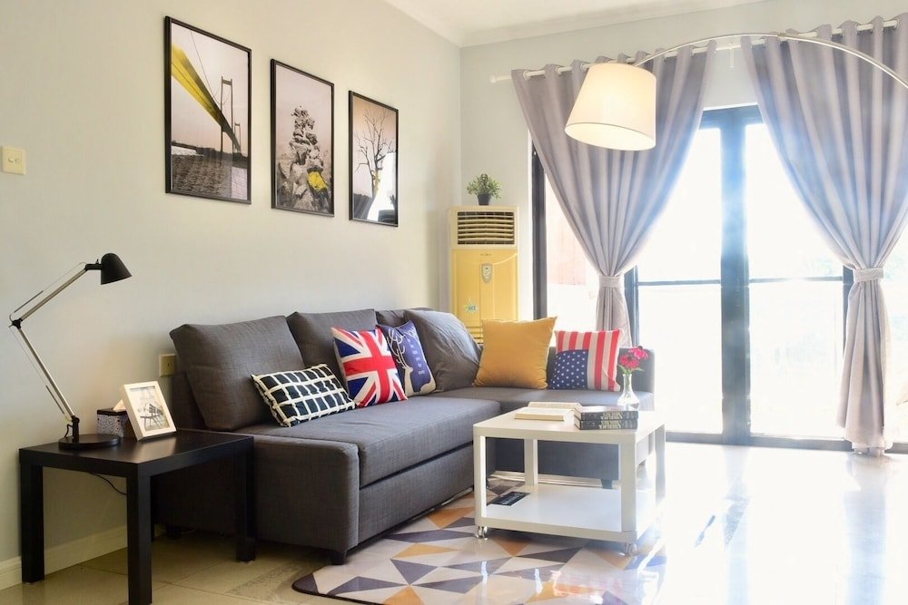 2 Bedrooms Suite with garden view Guangzhou Ardrew Shared Homestay