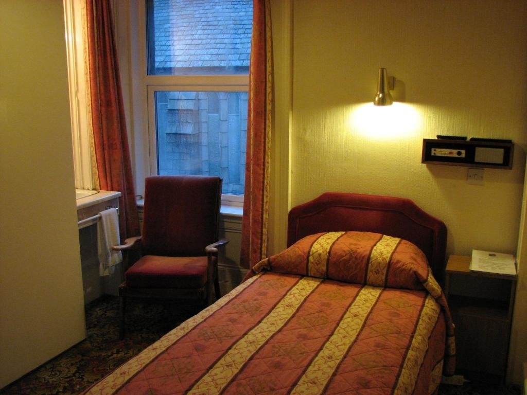 Économie simple chambre Lancaster Hotel
