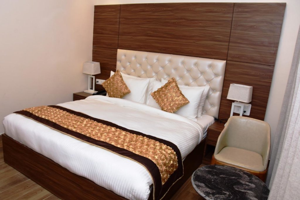 Superior Zimmer Comfort Inn Lakhimpur