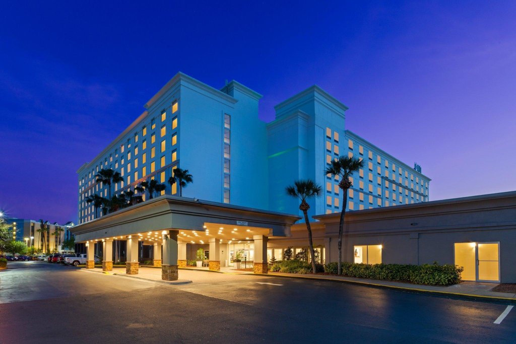 Habitación Estándar Holiday Inn & Suites Across From Universal Orlando, an IHG Hotel