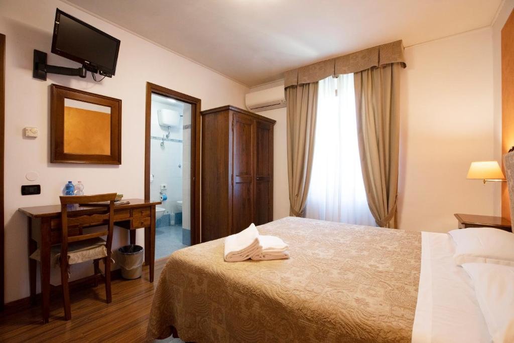 Двухместный номер Economy Hotel Arcobaleno Siena
