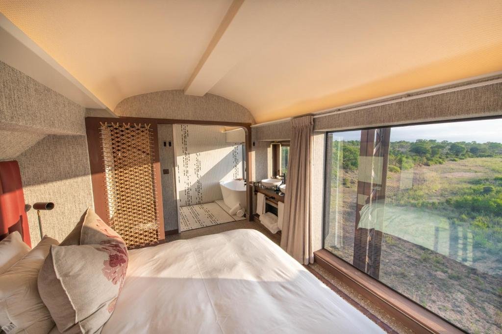 Номер Luxury Kruger Shalati - Train on the Bridge and Garden Suites