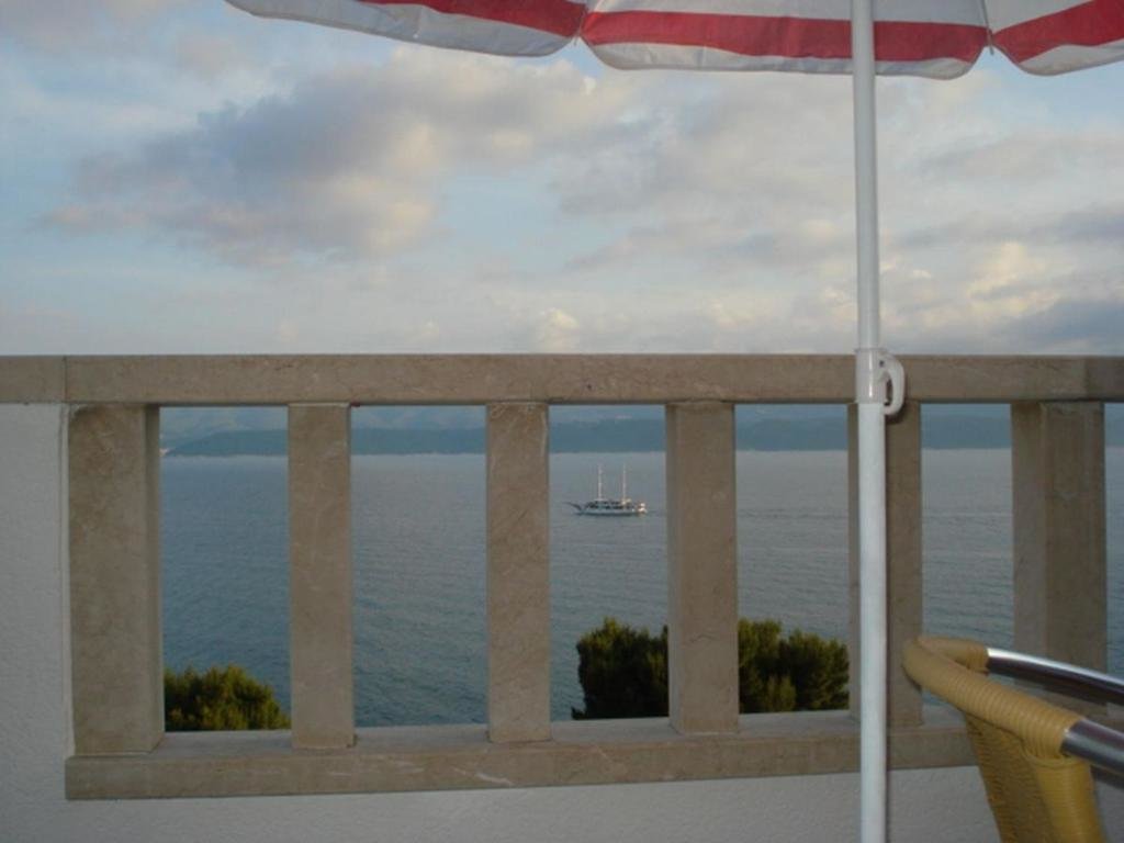 2 Bedrooms Apartment with sea view Apartments Mediteran
