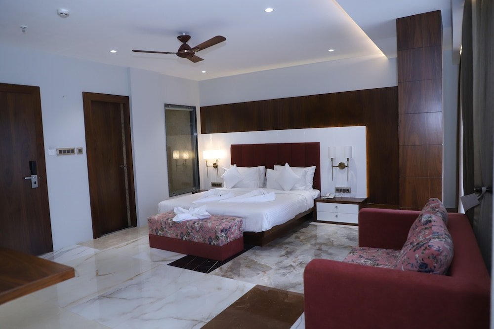 Suite Real The Royal Class Hotel