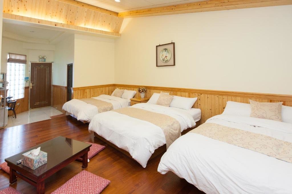 Suite Chun Feng Cao Tang Homestay