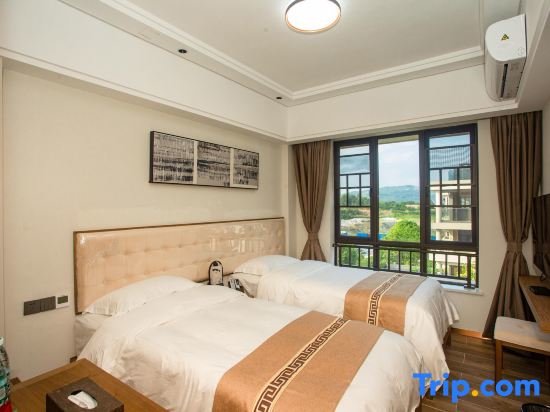 Suite 3 Zimmer Zhangjiajie Golf Club Homestay