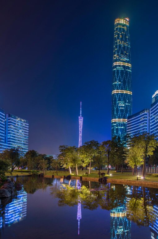 Двухместный номер Tower Four Seasons Hotel Guangzhou-Free Shuttle Bus to Canton Fair Complex & Overseas Buyer Registration Services during Canton Fair Period