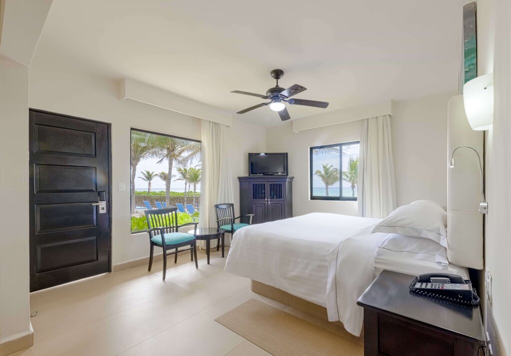 Двухместный номер Standard с балконом и с красивым видом из окна Allegro Playacar - All Inclusive Resort