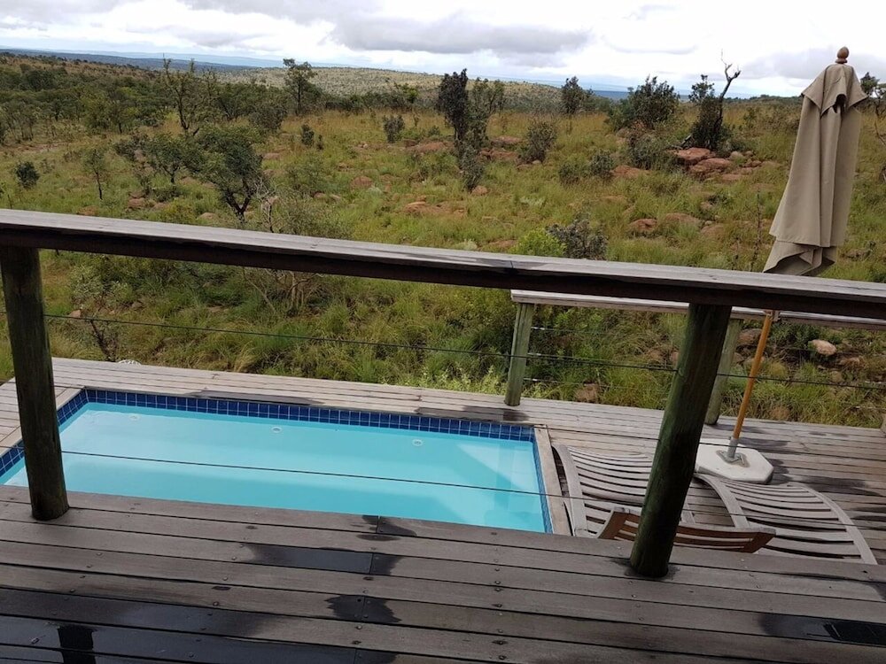 Suite Mhondoro Safari Lodge & Villa