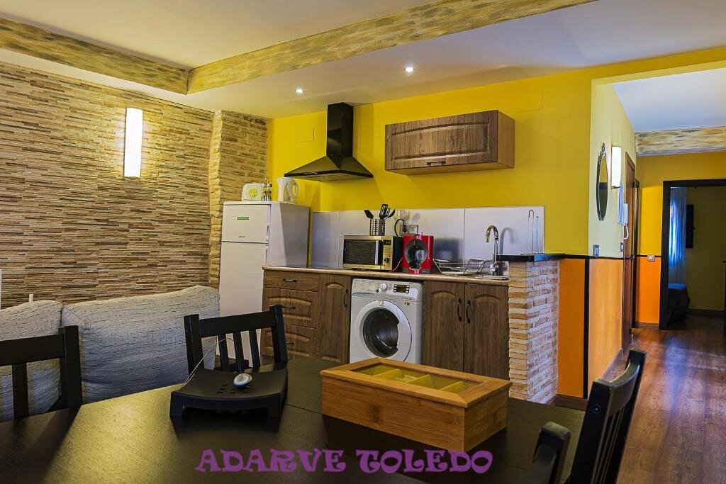 Апартаменты с 3 комнатами Apartamentos Adarve Toledo