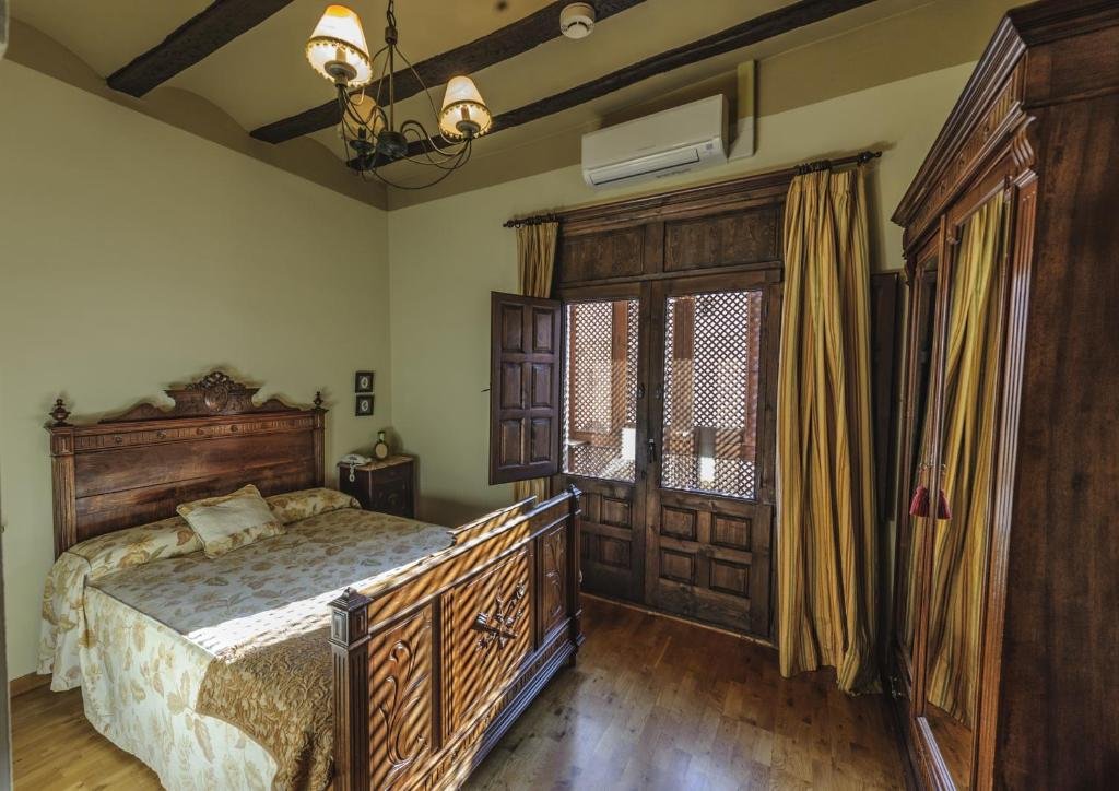 Standard Double room with balcony Hotel Los Leones