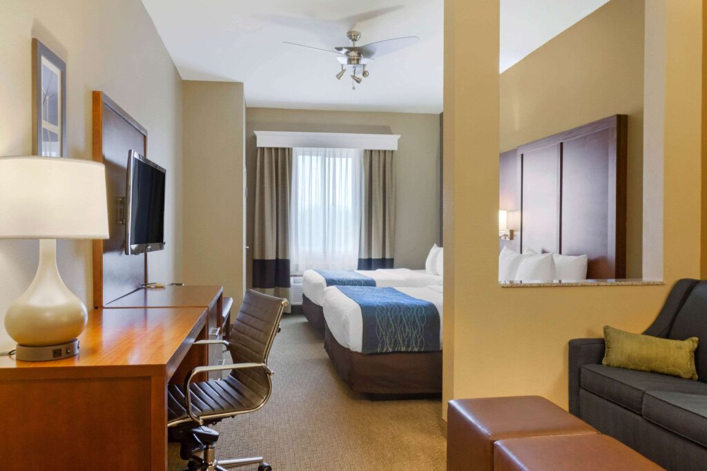 Vierer Suite Comfort Inn & Suites