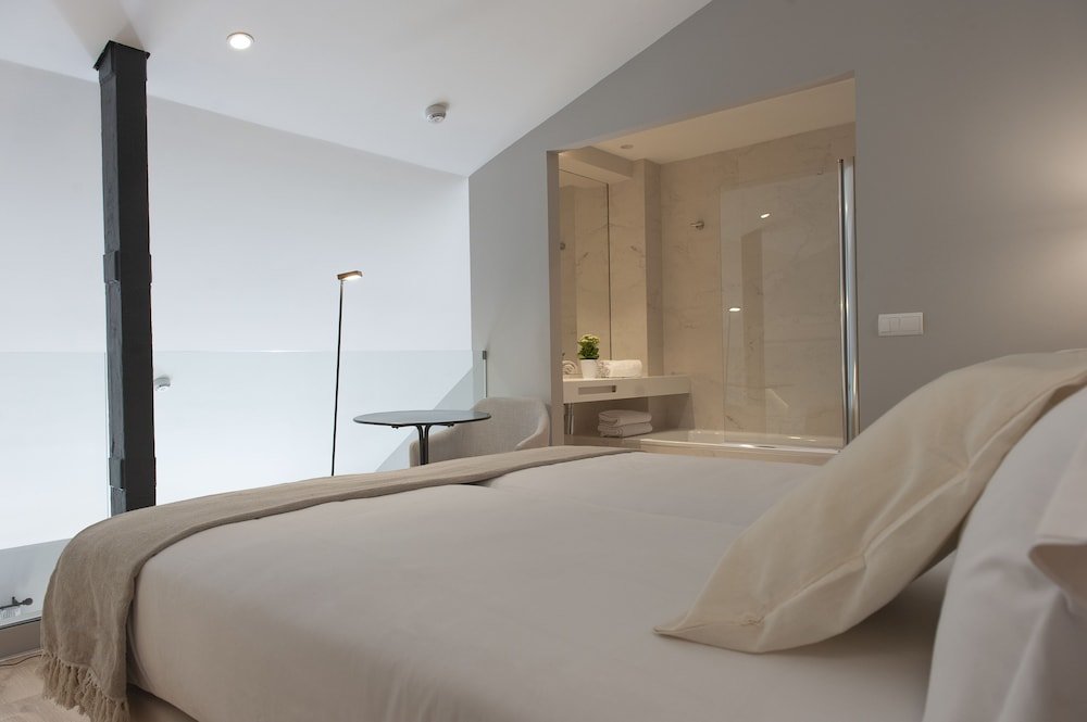 Premium room MH Apartments Central Madrid