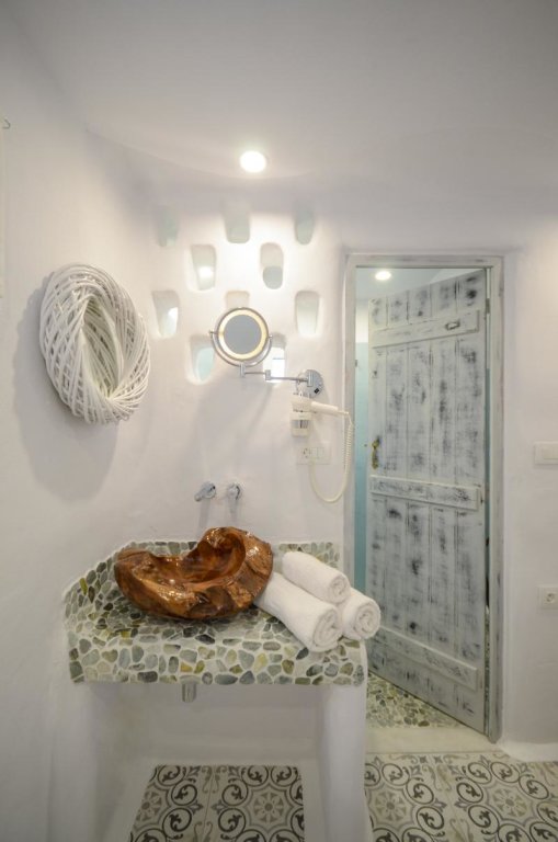 Standard room Naxos Island Escape Suites