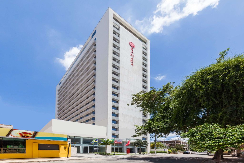 Номер Standard Ramada Hotel & Suites Campos Dos Goytacazes
