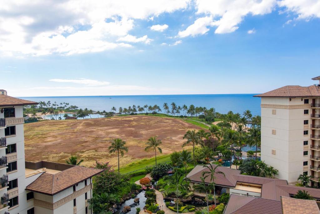 2 Bed 2 Bath Oceanview Penthouse on 10th Floor OT-1001 卡波雷