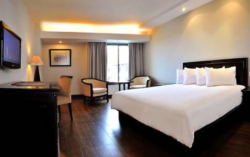 Двухместный номер Standard Hotel Santika Cirebon