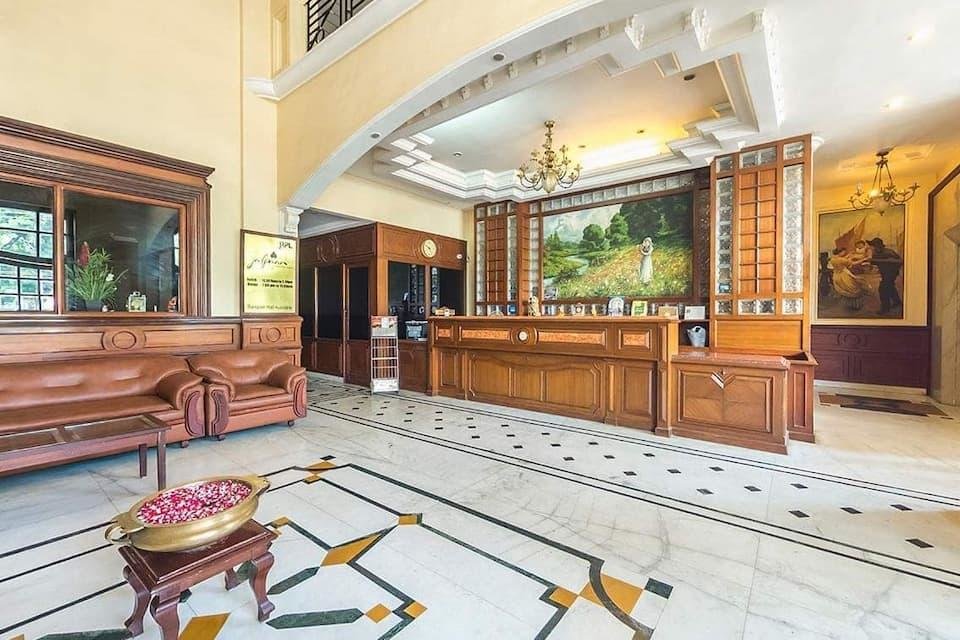 Suite Hotel Aavanaa Inn