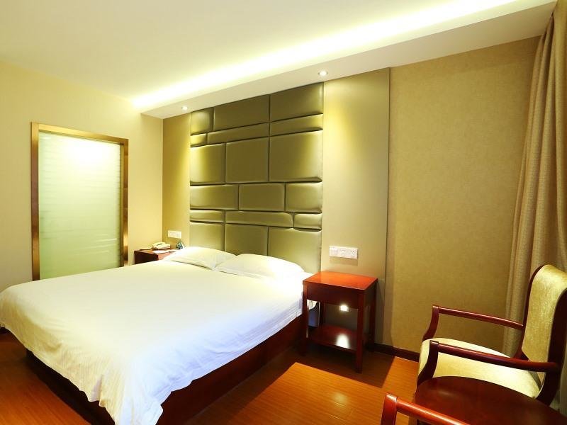Standard Doppel Zimmer GreenTree Inn Shanghai Gongkang Road Branch