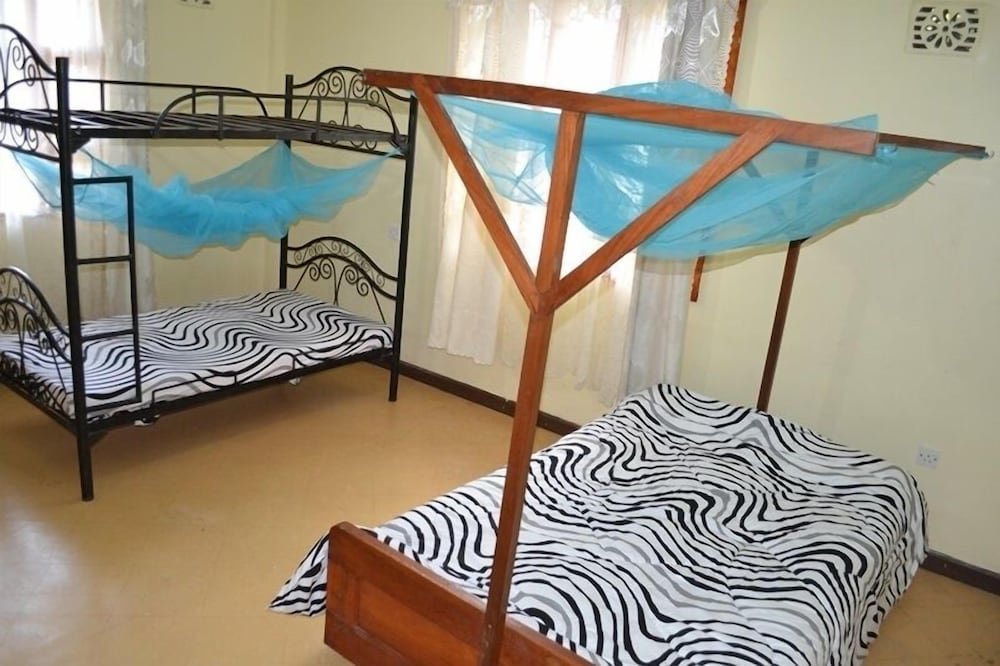 Standard Doppel Zimmer Karibu Tanzania Hostel