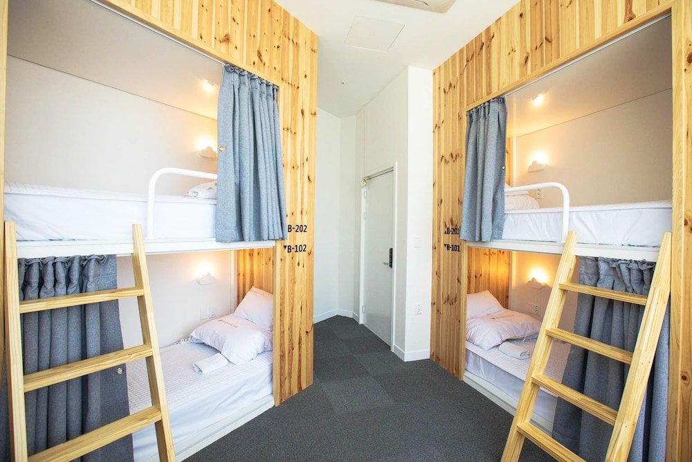 Cama en dormitorio compartido (dormitorio compartido masculino) Book Home Gyeongju