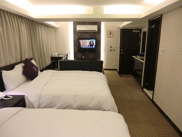 Кровать в общем номере 意芙旅店 Ifinn Hotel