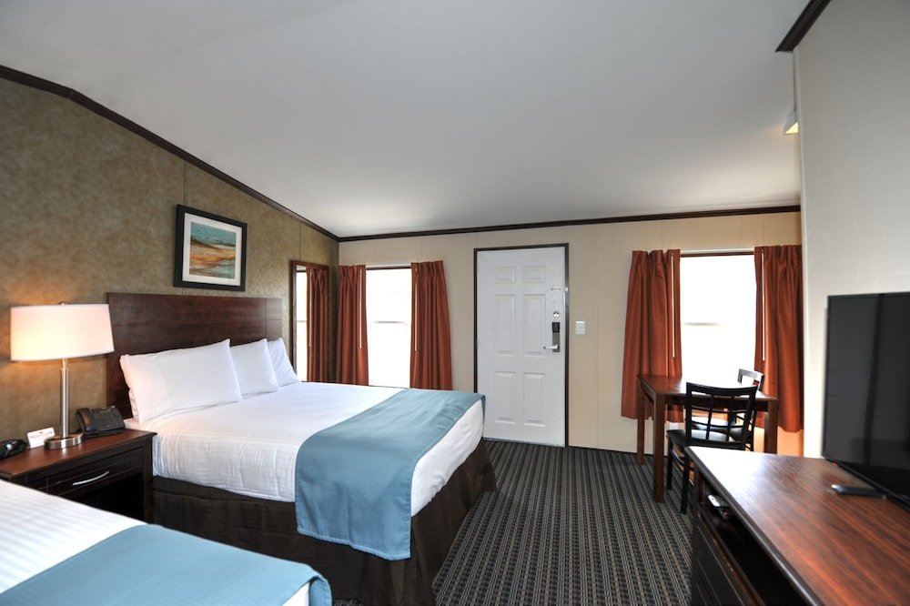 Standard quadruple chambre Instalodge Hotel and Suites Karnes City