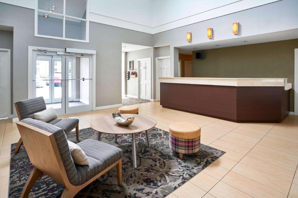 Четырёхместный люкс с 2 комнатами Sonesta ES Suites Annapolis