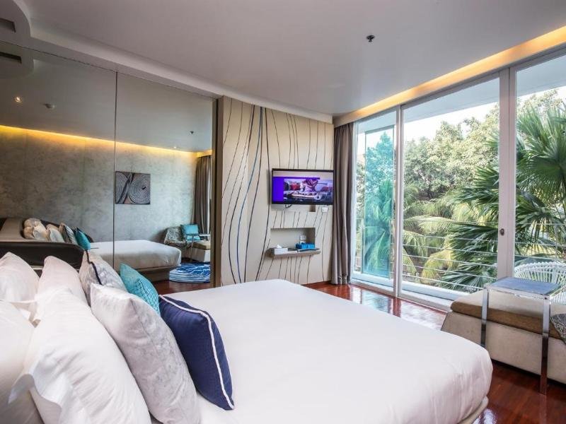 Двухместный номер Standard с балконом Hotel Baraquda Heeton Pattaya by Compass Hospitality