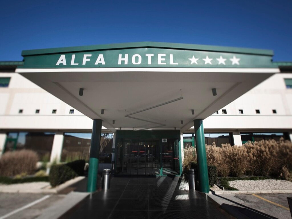 Четырёхместный номер Standard Alfa Fiera Hotel