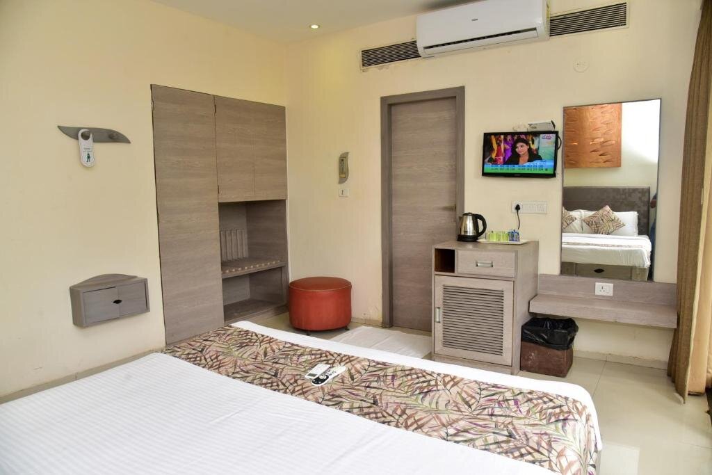 Luxury room Sharanam Green Resort