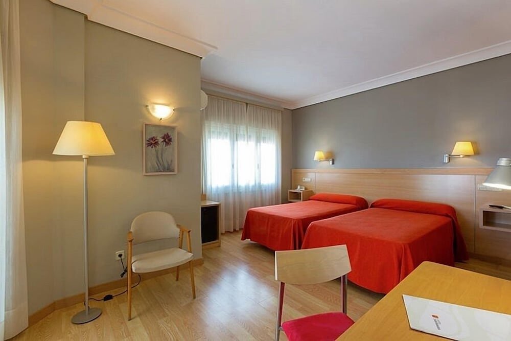 Standard Triple room with balcony Hotel Santamaria