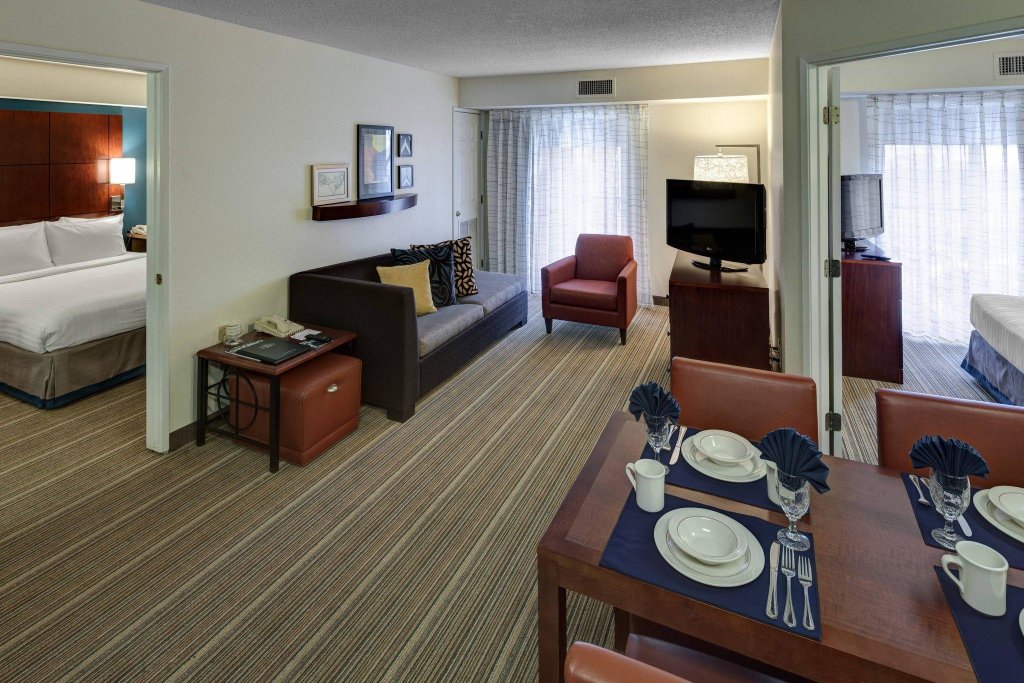 Люкс с 2 комнатами Residence Inn by Marriott San Diego Downtown