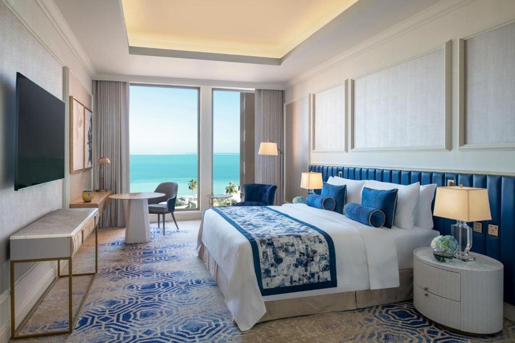 Двухместный номер Astor с видом на море The St. Regis Doha