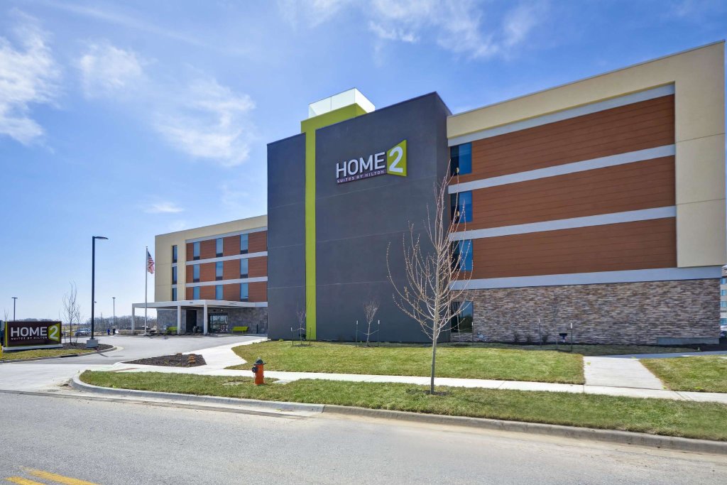 Номер Standard Home2 Suites by Hilton KCI Airport