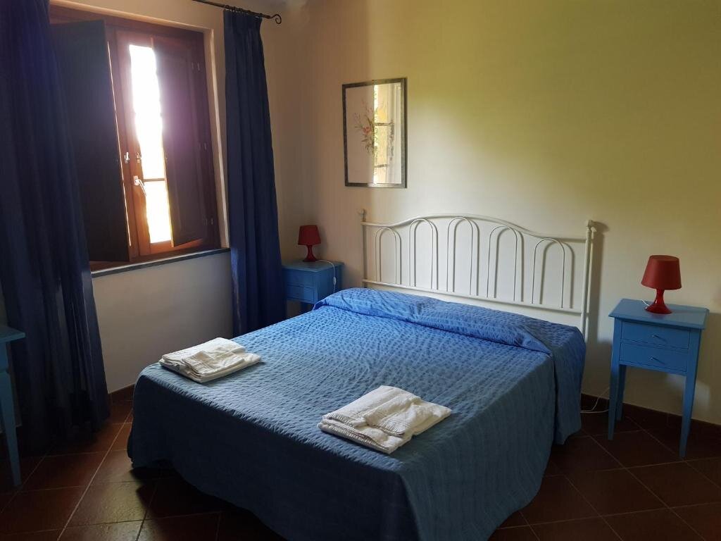 Апартаменты с 3 комнатами Villaggio Turistico Airone