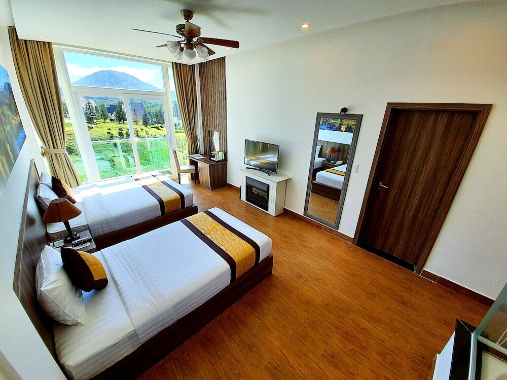 Deluxe triple chambre Dalat Wonder Resort