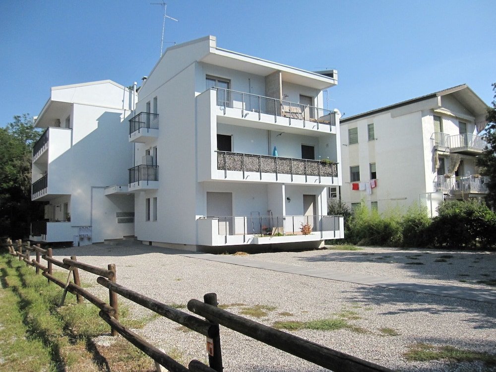 Apartamento "modern Flat at Grado Pineda - Beahost Rentals"