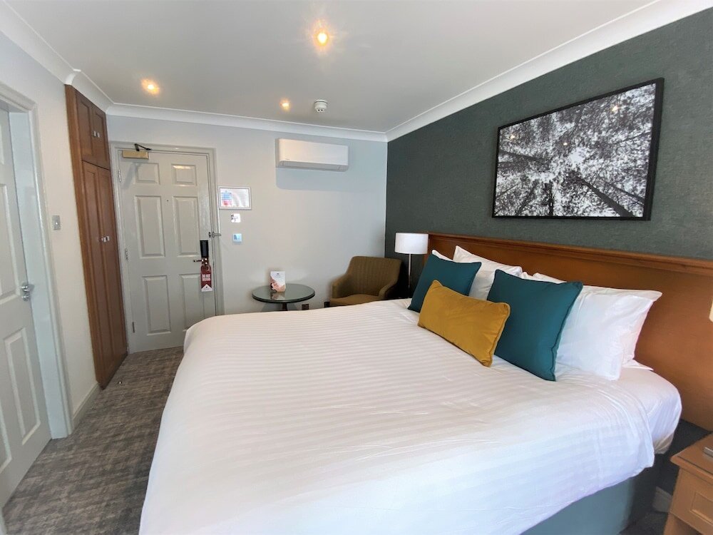 Comfort Double room Best Western Premier EMA Yew Lodge Hotel