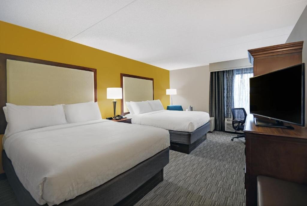 Номер Standard Holiday Inn Express & Suites Cincinnati Riverfront, an IHG Hotel