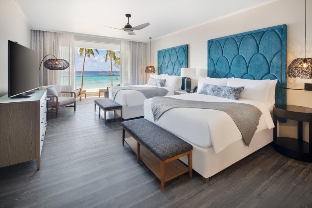 Junior Suite with view O2 Beach Club & Spa by Ocean Hotels