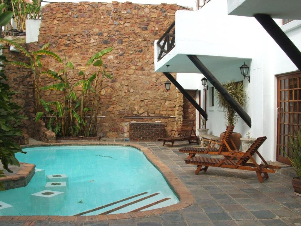 Standard Zimmer Pretoria Mansion Coral Tree Inn