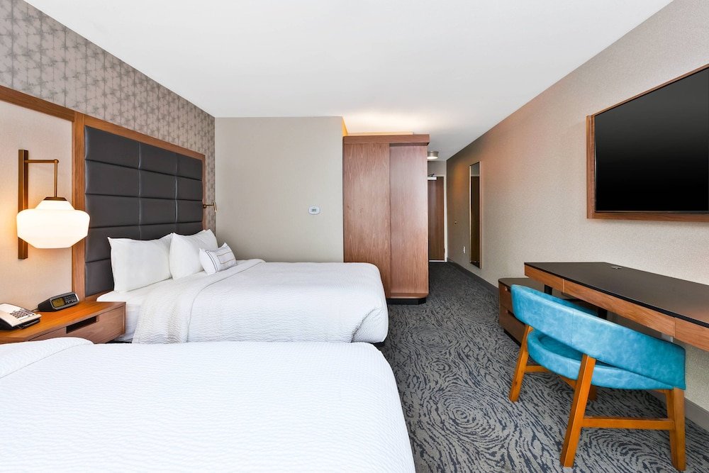 Standard Quadruple room Fairfield Inn & Suites by Marriott Kalamazoo