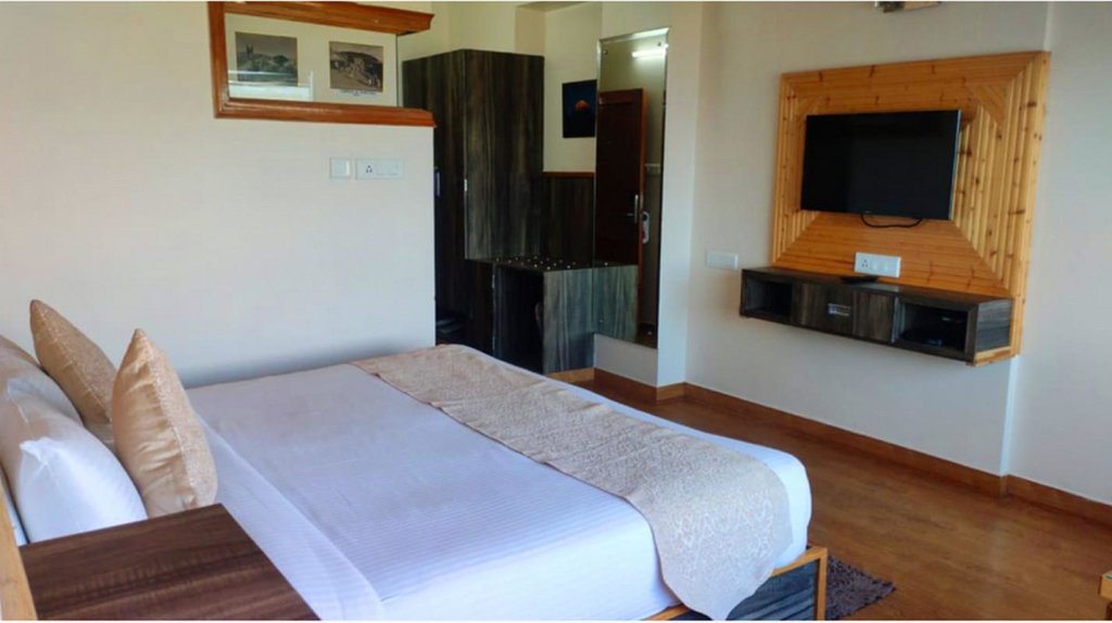 Suite Hotel Rocky Knob Shimla