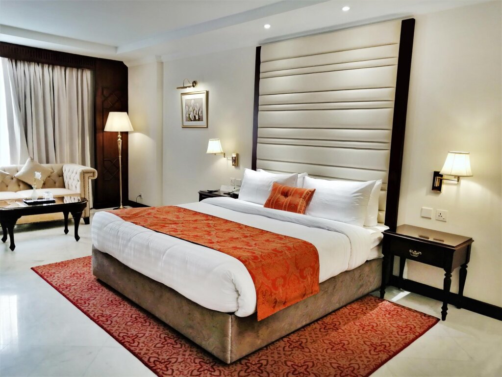 Двухместный номер Deluxe Islamabad Regalia Hotel