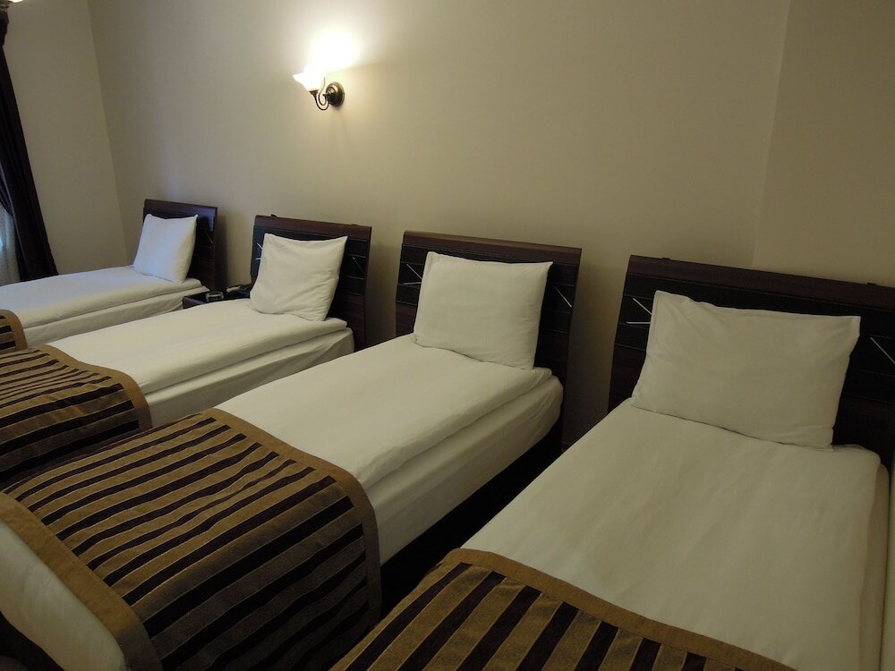 Четырёхместный номер Standard Konya Meram Park Hotel